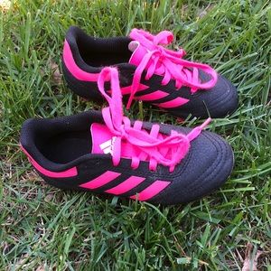 Adidas Soccer Baseball size 11 Kids Shoes Bright Pink Black